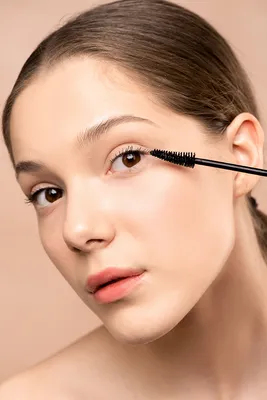 Бюджетная тушь травянистого цвета: Гурмандиз Non stop Volume mascara зеленая  | Отзывы покупателей | Косметиста