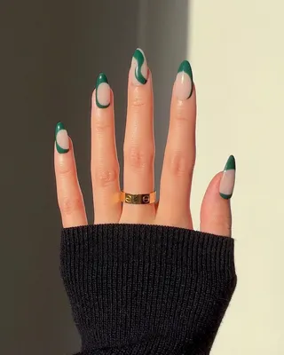 Deep green grey nails/ серо-зеленые ногти | Маникюр 3d, Маникюр, Ногти