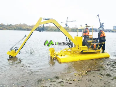 Земснаряд IHC Beaver для очистки водоемов и добычи песка