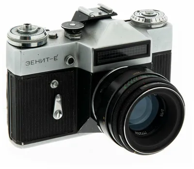Пленочный фотоаппарат Зенит-Е ZN-022 - характеристики, описание.
