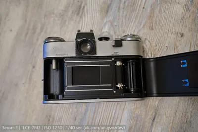 Zenit-E Camera Review — Soviet Bunker - 50mmF2