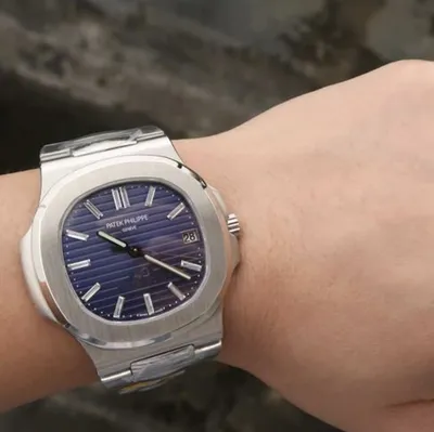 Часы Patek Philippe Nautilus 5711/1P 40th Anniversary 040602 – купить в  Москве по выгодной цене: фото, характеристики