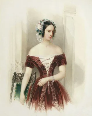 Девушка из Винницы носит одежду XIX века