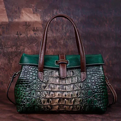 Купить женскую цветную сумку с короткими ручками из натуральной кожи vera  pelle в интернет магазине | Marie bags store