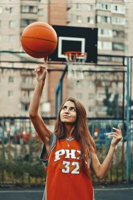 Баскетбол. Женщины. ДУ обыгрывает «Шяуляй» / Статья