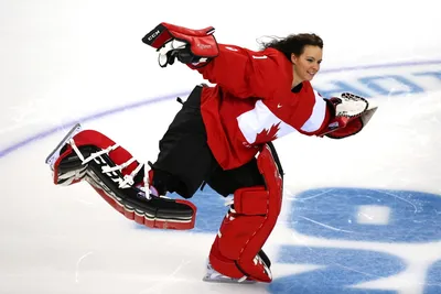 Первый за два года женский ЧМ по хоккею начинается в канадском Калгари -  РИА Новости Спорт, 20.08.2021