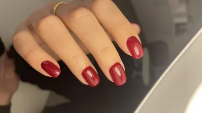 Самый модный маникюр 2023 — ногти в стиле Коко Шанель — фото