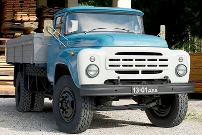 Неизвестный ЗиЛ-130: пластмассовый грузовик Автомобильный портал 5 Колесо
