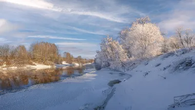 зимняя река. Photographer Vitaliy Poluektov
