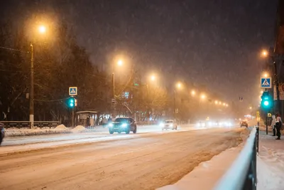 Зимняя дорога | Романтическая фотография пары, Городской парк,  Романтическая фотография