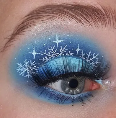 Зимний макияж | Gold makeup, Christmas makeup, Creative eye makeup
