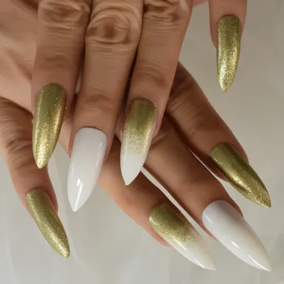 Золотистые блестящие французские стилеты накладные ногти сверхдлинные белые  изогнутые острые ультрафиолетовые полные искусственные ногти для женщин |  AliExpress