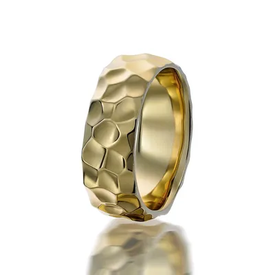 Лучшее обручальное кольцо самородок из желтого и белого золота, с  бриллиантами, 585 пробы в Москве, цена