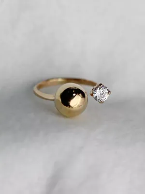 Купить золотое кольцо с жемчугом и фианитами первый поцелуй 000024350  000024350 в Zlato.ua