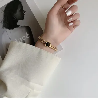 ᐉ Золотые женские браслеты – Купить золотой браслет женский в Украине в  ювелирном магазине AURUM