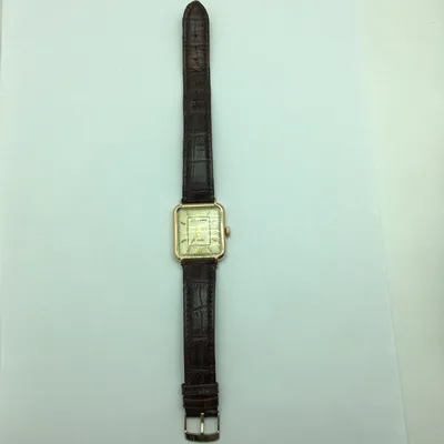 Часы МакТайм с ремешком золотые 32513 купить в Ижевске за 80 760 руб.