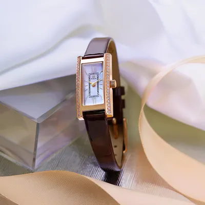 Купить золотые женские наручные часы НИКА LADY артикул 0438.1.1.31H с  доставкой - nikawatches.ru