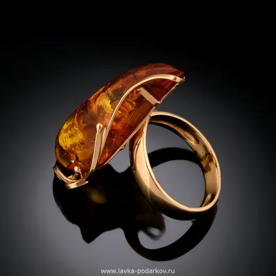 Золотое кольцо с янтарём — цена 7000 грн в каталоге Кольца ✓ Купить женские  вещи по доступной цене на Шафе | Украина #54448818