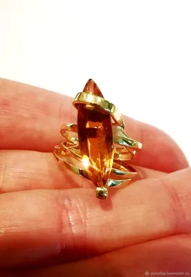 Кольцо из золота с янтарём (арт. 2129018) - купить в Ювелирном  Интернет-магазине 585 Золотой
