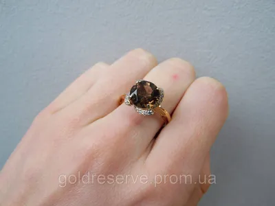 Золотое женское кольцо с раухтопазом. Размер 18,7 (ID#1325409981), цена:  8008 ₴, купить на Prom.ua