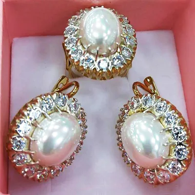 Купить кольцо из белого золота 585 пробы с бриллиантом, жемчугом в Москве в  интернет-магазине, цена от 25990, артикул 1401748-А51Д-419