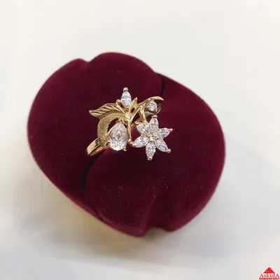 Помолвочное кольцо в виде цветка с бриллиантами 911319Б во Дворце  Санкт-Петербург