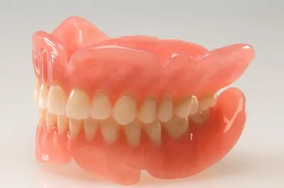 Съемные зубные протезы — цена в Москве в стоматологии OneDent.ru